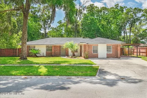 10970 Oak Ridge Dr N, Jacksonville, FL 32225