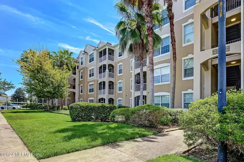 7801 Point Meadows Dr #7206, Jacksonville, FL 32256