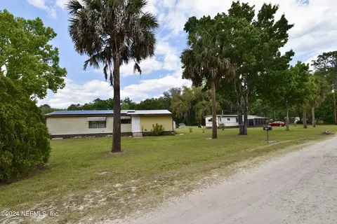 108 Idlewood Acres Ln, Pomona Park, FL 32181