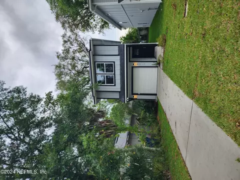 9015 Eaton Ave, Jacksonville, FL 32211