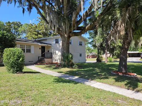 5531 Ghormley Rd, Jacksonville, FL 32277