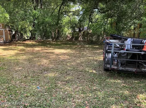1565 W 28th St, Jacksonville, FL 32209