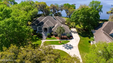 1927 Salt Myrtle Ln, Fleming Island, FL 32003