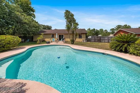 2785 Winchester Ave, Orange Park, FL 32065