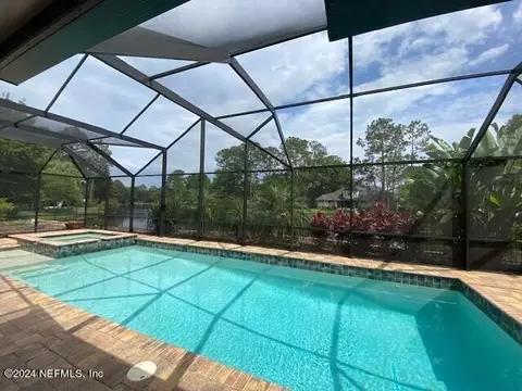 1695 Misty Lake Dr, Fleming Island, FL 32003