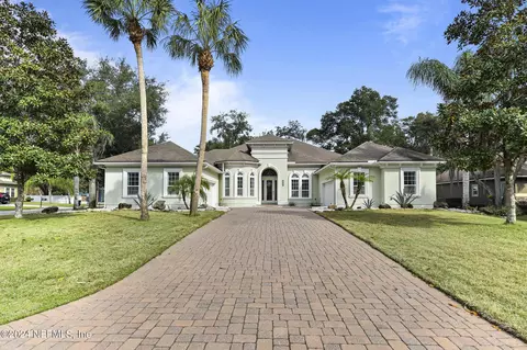 14813 Ingle Ln, Jacksonville, FL 32223