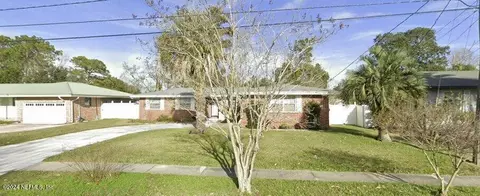 945 Grove Park Blvd, Jacksonville, FL 32216