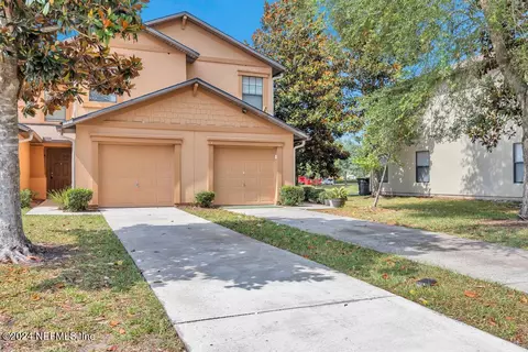 7761 Highchair Ln, Jacksonville, FL 32210