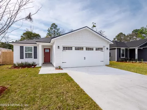 4238 Matador Dr, Jacksonville, FL 32210