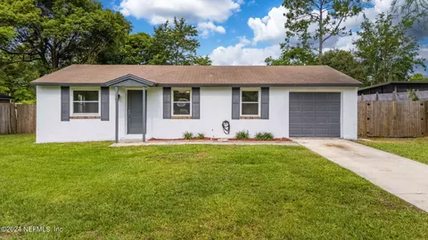 2793 Kiowa Ave, Orange Park, FL 32065