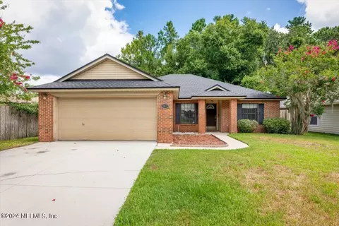 3843 Chapelgate Rd, Jacksonville, FL 32223