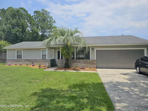 567 Peregrine Ct, Jacksonville, FL 32225