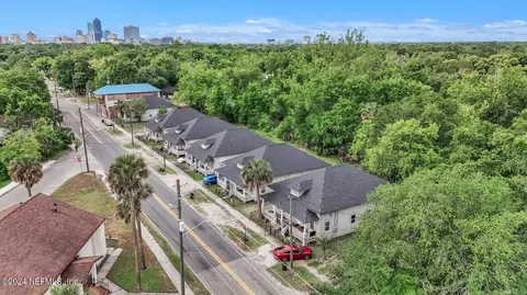 2306 Moncrief Rd, Jacksonville, FL 32209
