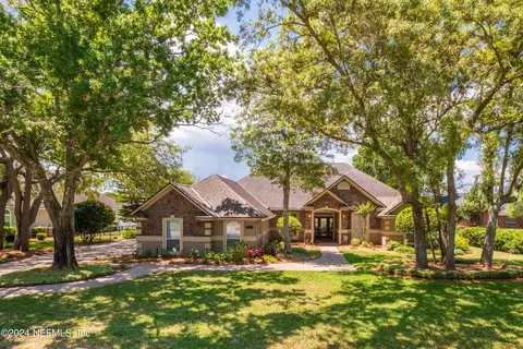 3766 Vickers Lake Dr, Jacksonville, FL 32224
