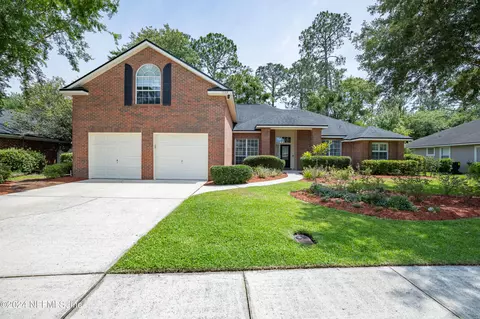 1773 Fiddlers Ridge Dr, Fleming Island, FL 32003