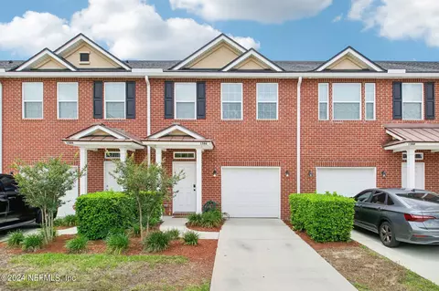 1586 Landau Rd, Jacksonville, FL 32225