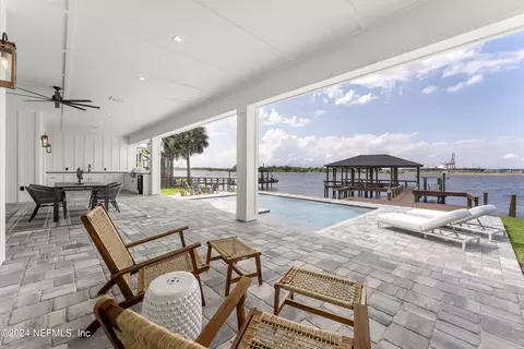 11239 Reed Island Ct, Jacksonville, FL 32225