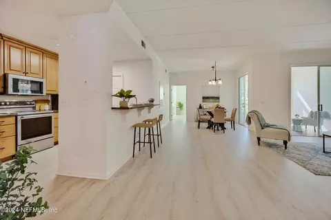 304 Augusta Cir, Saint Augustine, FL 32086