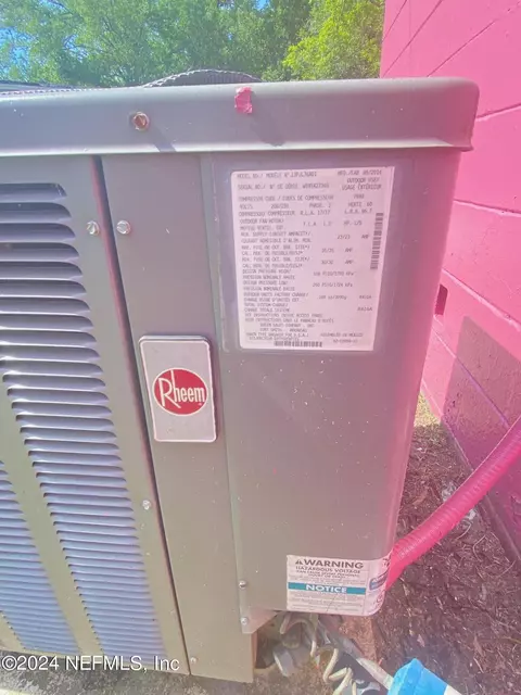 5464 Bunche Dr, Jacksonville, FL 32209