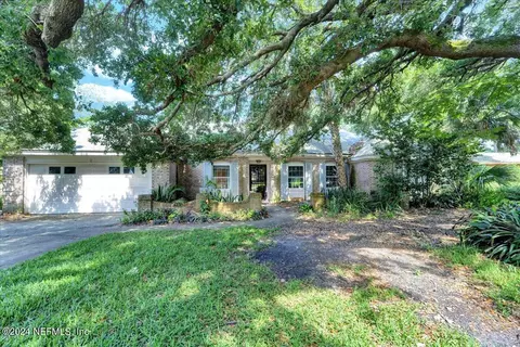 618 Oleander Ct, Neptune Beach, FL 32266