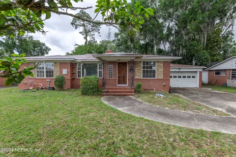 4322 Worth Dr W, Jacksonville, FL 32207
