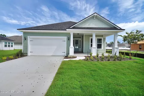 315 Sawgrass Dr, Yulee, FL 32097