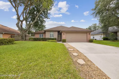 1044 Flora Parke Dr, Saint Johns, FL 32259
