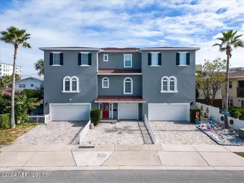 1717 2nd St N #B, Jacksonville Beach, FL 32250