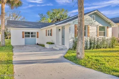 4623 Ribault Park St, Atlantic Beach, FL 32233
