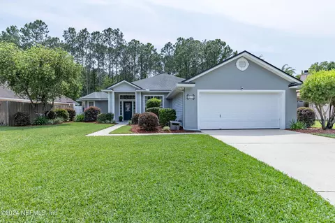 137 Southern Grove Dr, Saint Johns, FL 32259
