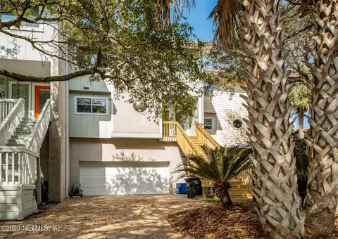 2279 Seminole Rd #7, Atlantic Beach, FL 32233
