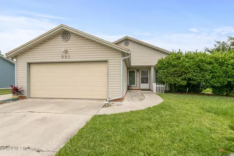 821 Aries Rd W, Jacksonville, FL 32216