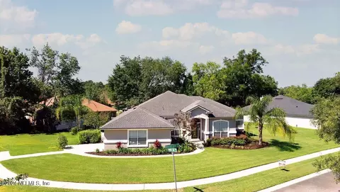 7826 Bristol Bay Ln E, Jacksonville, FL 32244