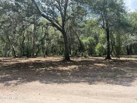 5552 Darwood St, Melrose, FL 32666