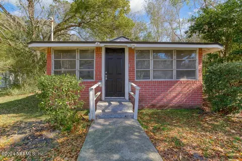 5807 Castellano Ave, Jacksonville, FL 32208