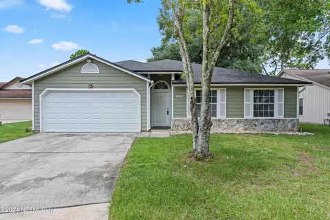 9109 Branchwater Ct, Jacksonville, FL 32244