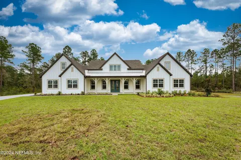 36370 Pitch Ln, Hilliard, FL 32046