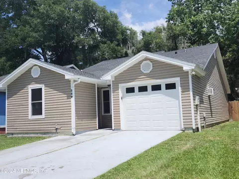 259 Aquarius Cir W, Jacksonville, FL 32216