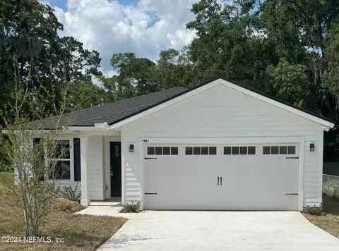 7861 Stuart Ave, Jacksonville, FL 32220