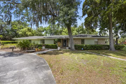 1234 Oriental Gardens Rd, Jacksonville, FL 32207