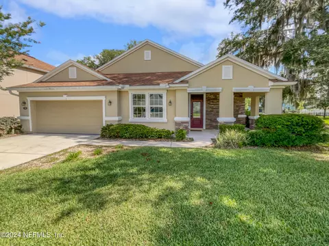 293 Carnation St, Saint Johns, FL 32259