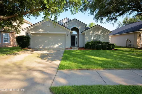 986 Otter Creek Dr, Orange Park, FL 32065