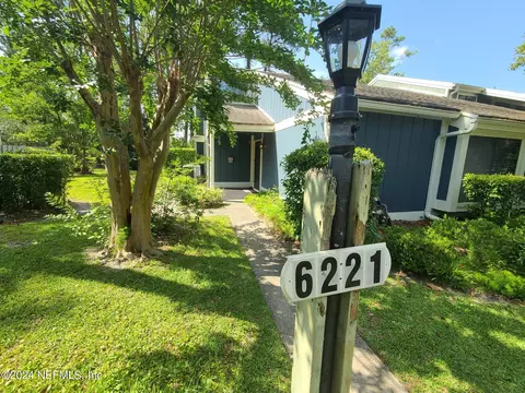 6221 Lake Tahoe Dr #6221, Jacksonville, FL 32256