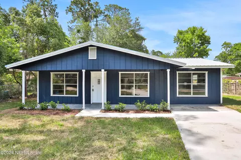 204 W Oak St, Palatka, FL 32177