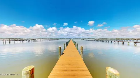 5327 Riverview Dr, Saint Augustine, FL 32080