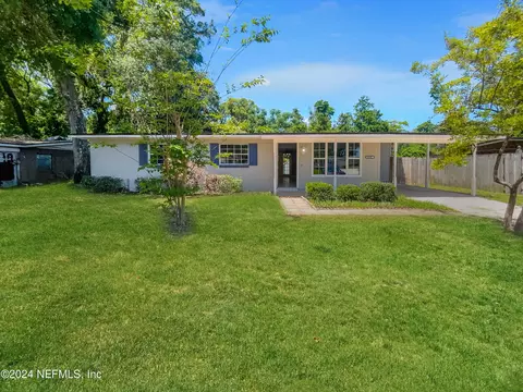 11326 Inez Dr, Jacksonville, FL 32218