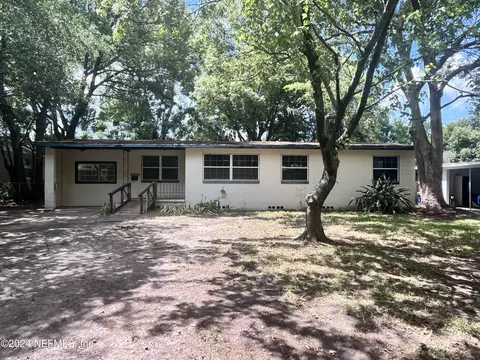 5719 Oliver St, Jacksonville, FL 32211