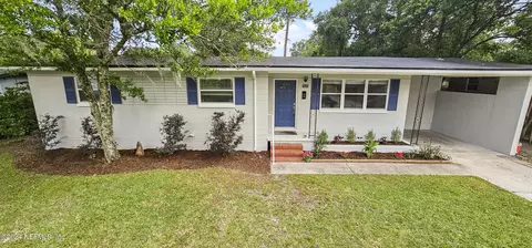 7626 Altus Dr S, Jacksonville, FL 32277