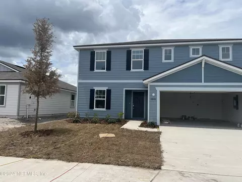 5549 Bullseye Cir, Jacksonville, FL 32244