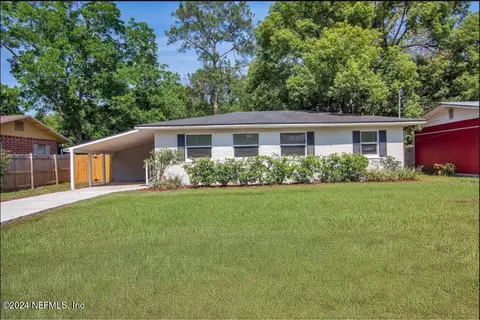 3931 Skycrest Dr, Jacksonville, FL 32246